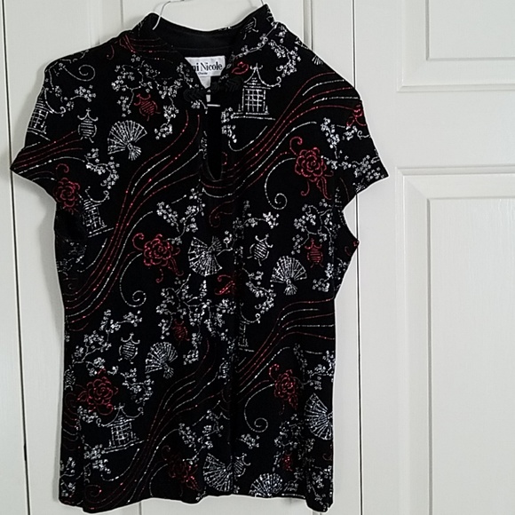 Women's short sleeved glitter top - Picture 1 of 2